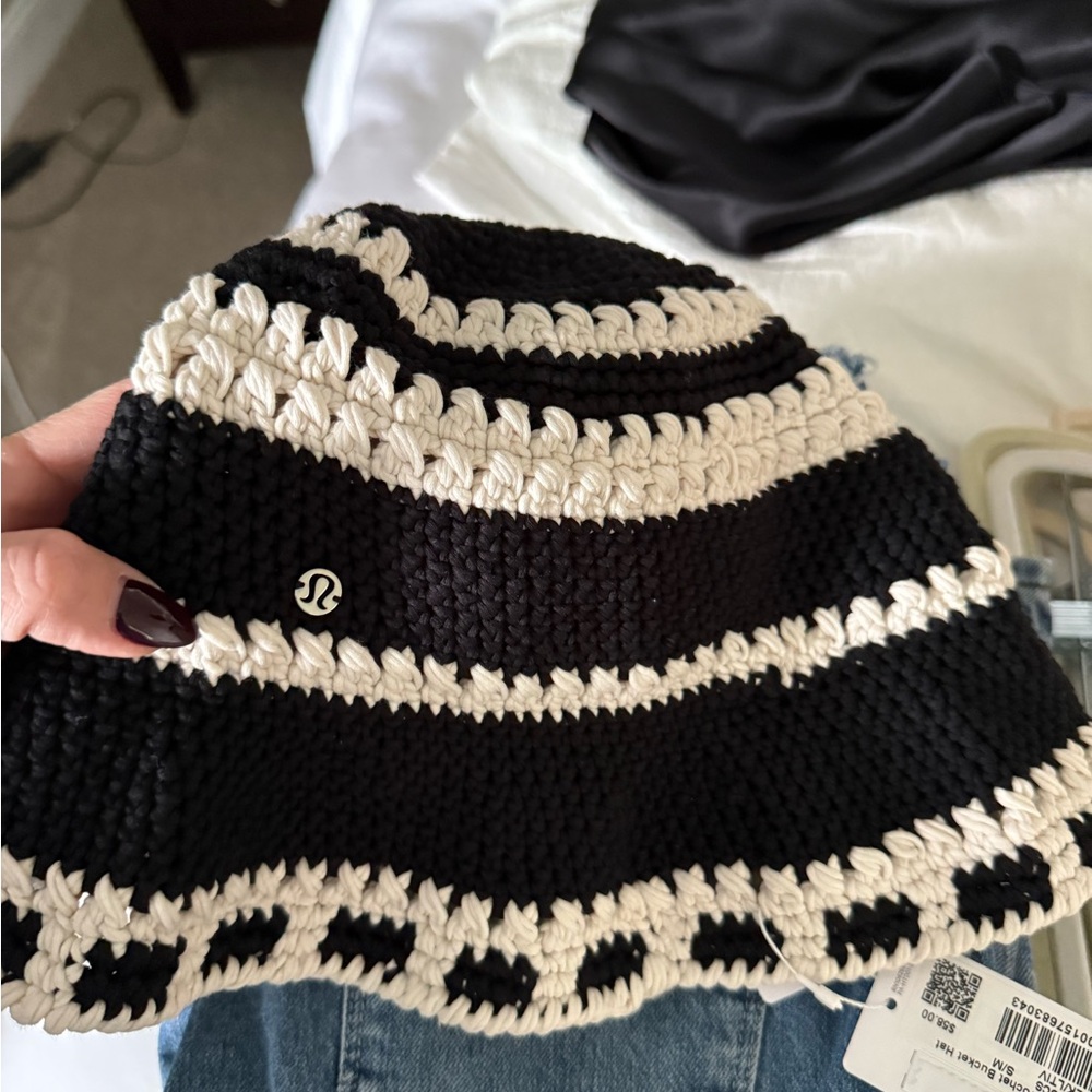 Lululemon Black and White Crochet Bucket Hat